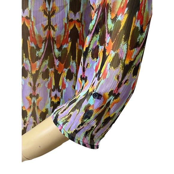 EXPRESS Womens Size XS Sheer Convertible 3/4 Sleeve Keyhole Neck Tribal Shirt - Picture 6 of 9